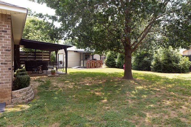 803 Cedar Lane, Prairie Grove, AR 72753