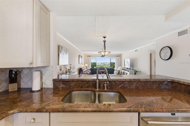 19531 GULF BOULEVARD 609, Indian Shores, FL 33785