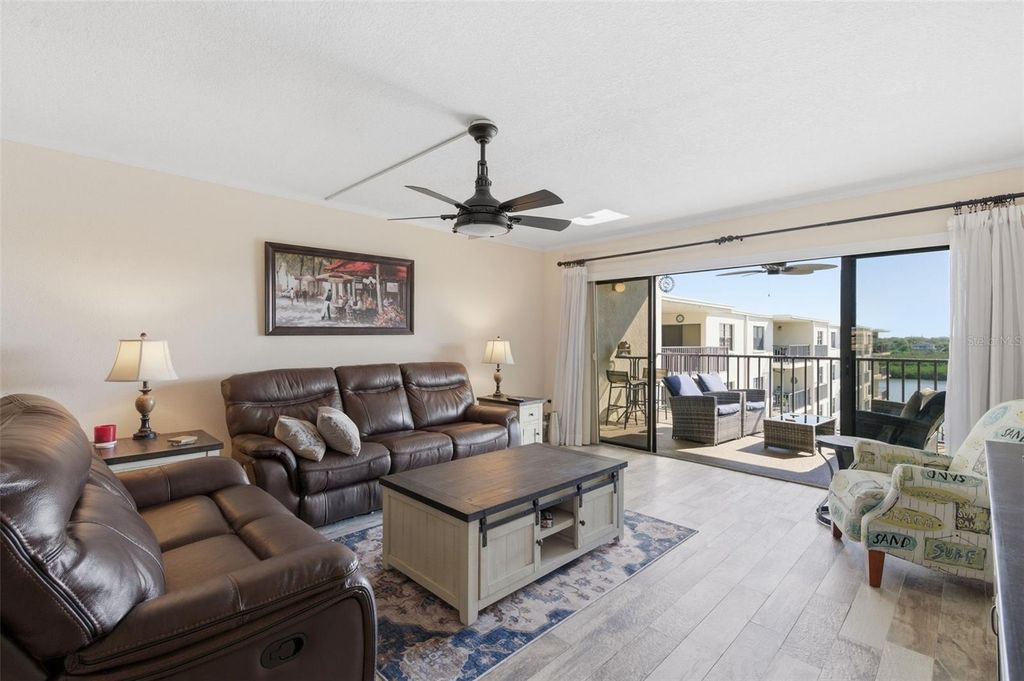 Image 30 of property listing at 19531 GULF BOULEVARD 609, Indian Shores, FL 33785