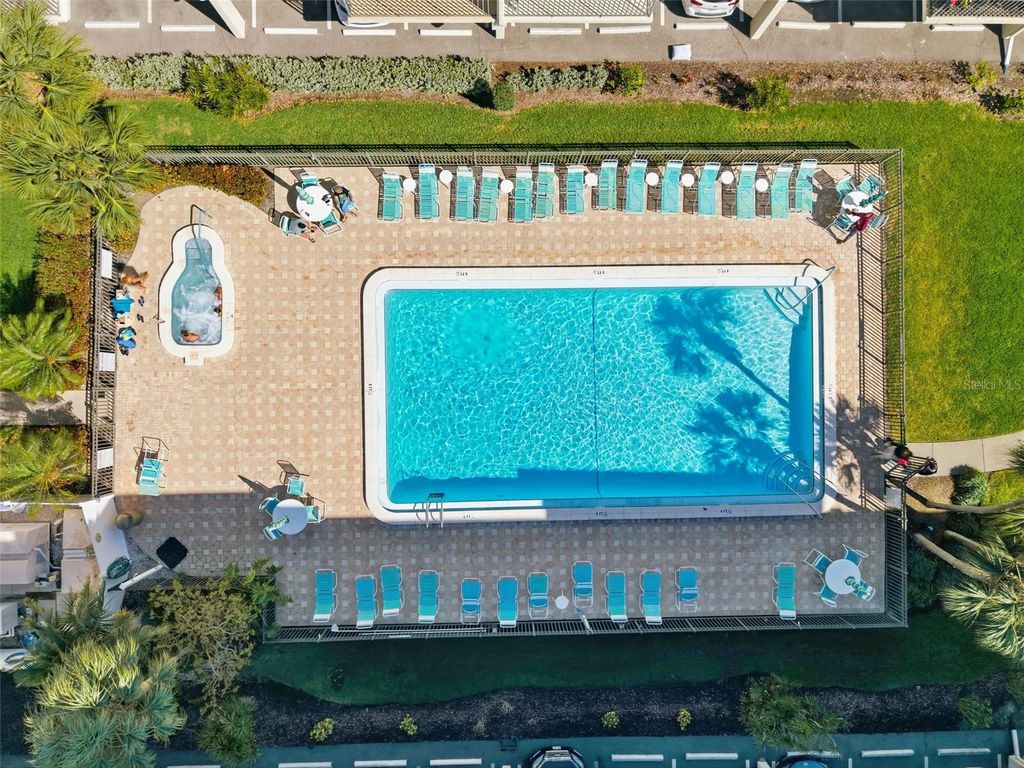 Image 47 of property listing at 19531 GULF BOULEVARD 609, Indian Shores, FL 33785