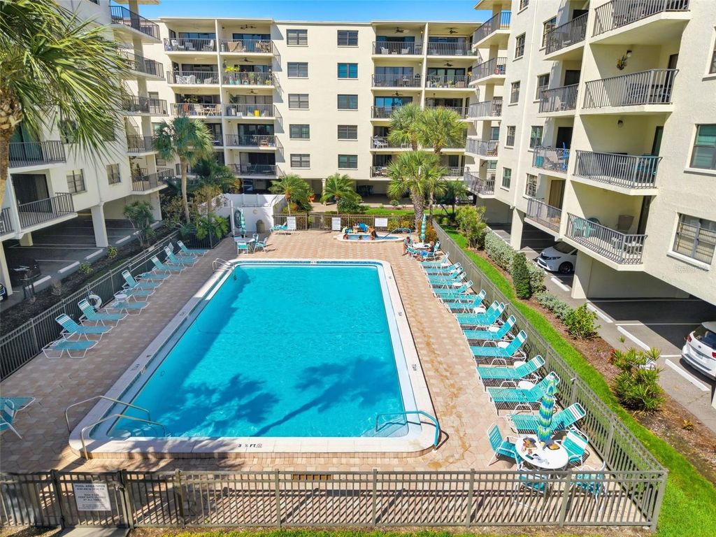 Image 49 of property listing at 19531 GULF BOULEVARD 609, Indian Shores, FL 33785