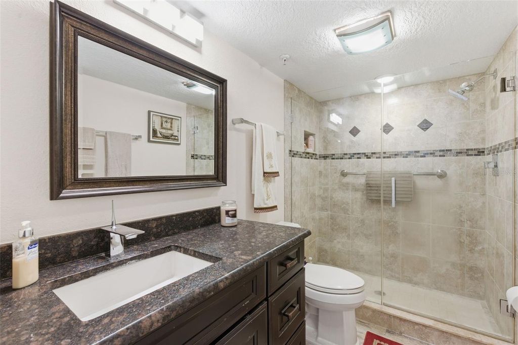 Image 10 of property listing at 19531 GULF BOULEVARD 609, Indian Shores, FL 33785