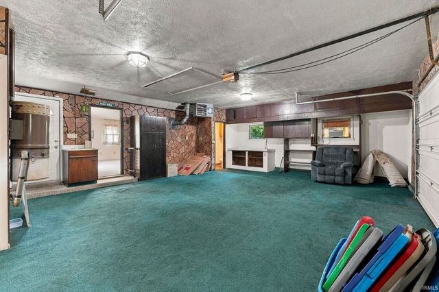 1730 Lower Huntington Road, Fort Wayne, IN 46819
