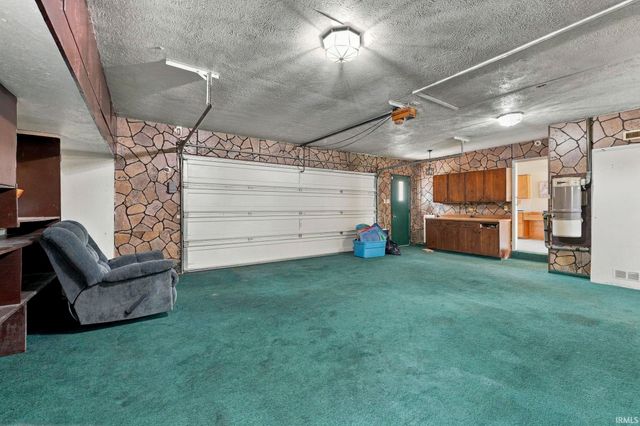 1730 Lower Huntington Road, Fort Wayne, IN 46819