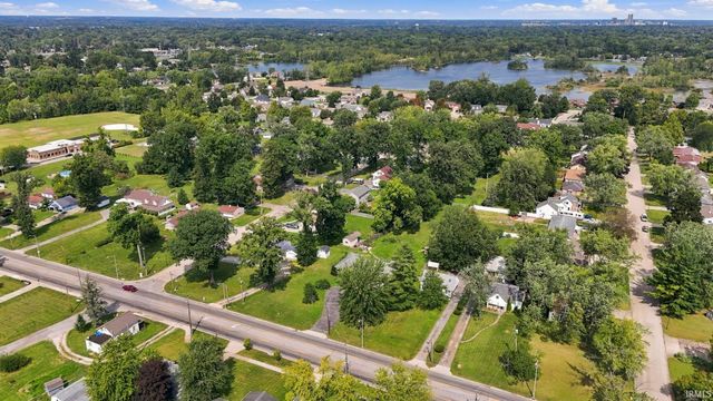 1730 Lower Huntington Road, Fort Wayne, IN 46819