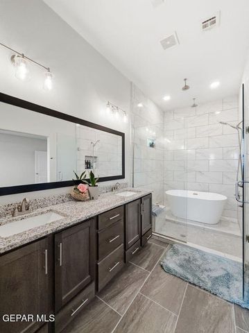 230 LYDIA Street, Sunland Park, NM 88008
