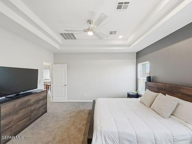 230 LYDIA Street, Sunland Park, NM 88008