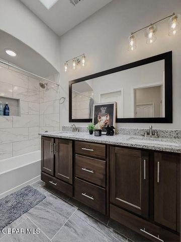 230 LYDIA Street, Sunland Park, NM 88008