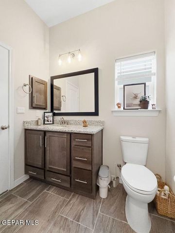 230 LYDIA Street, Sunland Park, NM 88008
