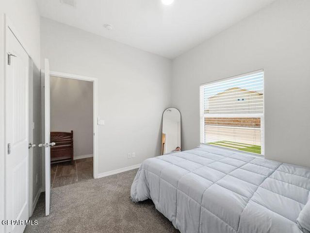 230 LYDIA Street, Sunland Park, NM 88008