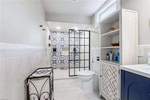 2104 Hampton BLVD, Norfolk, VA 23517