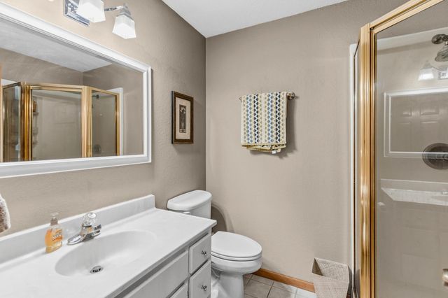 139 Greenway Avenue N, Oakdale, MN 55128