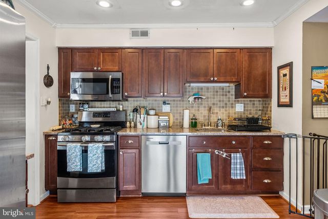 72 WOODHAVEN WAY, Sicklerville, NJ 08081