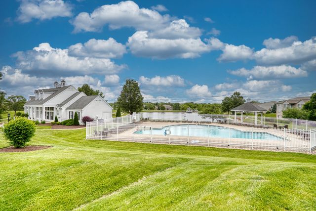 1460 Taramore Drive, 301, Florence, KY 41042