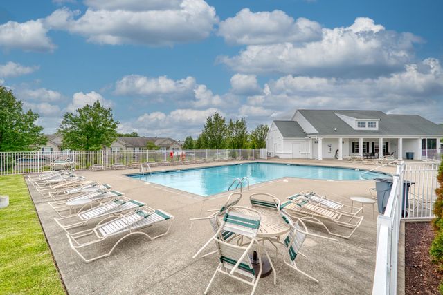 1460 Taramore Drive, 301, Florence, KY 41042