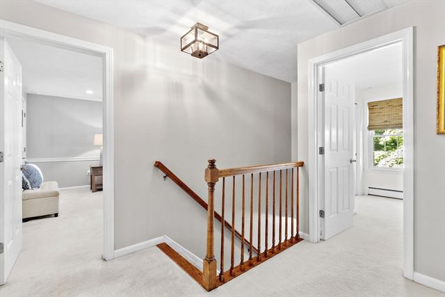1 Castle Rd, Medway, MA 02053