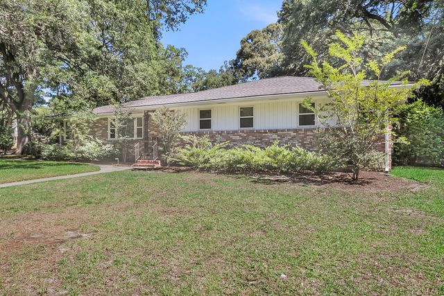 1114 Northbridge Drive, Charleston, SC 29407
