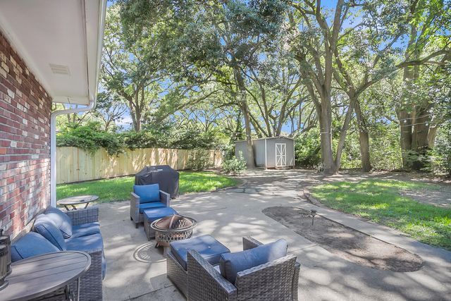 1114 Northbridge Drive, Charleston, SC 29407