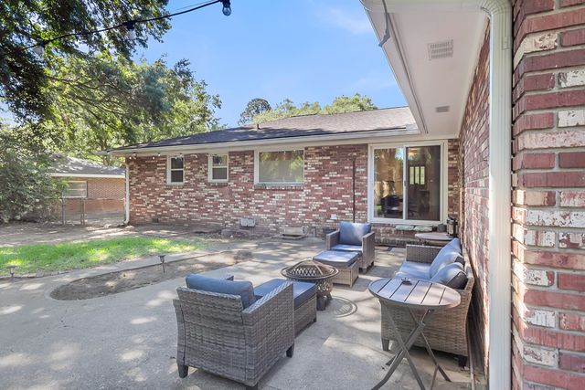 1114 Northbridge Drive, Charleston, SC 29407