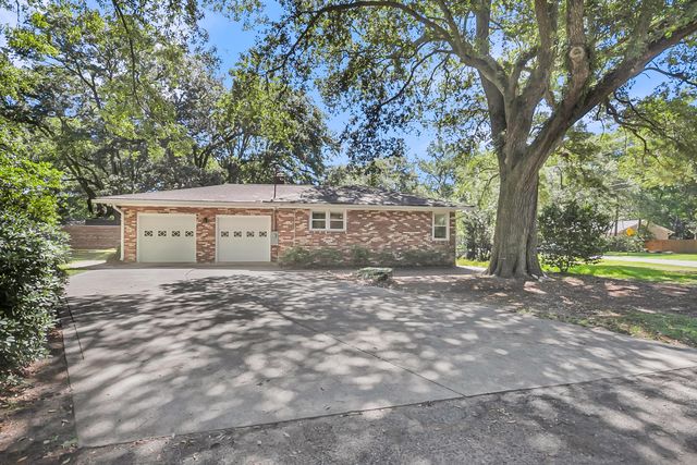 1114 Northbridge Drive, Charleston, SC 29407