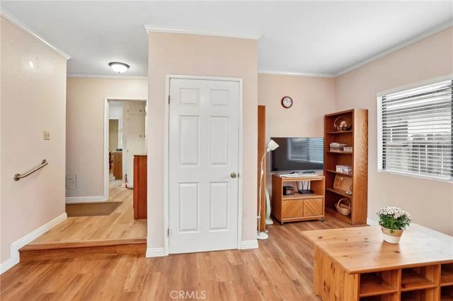 3227 E Del Mar Boulevard, Pasadena, CA 91107