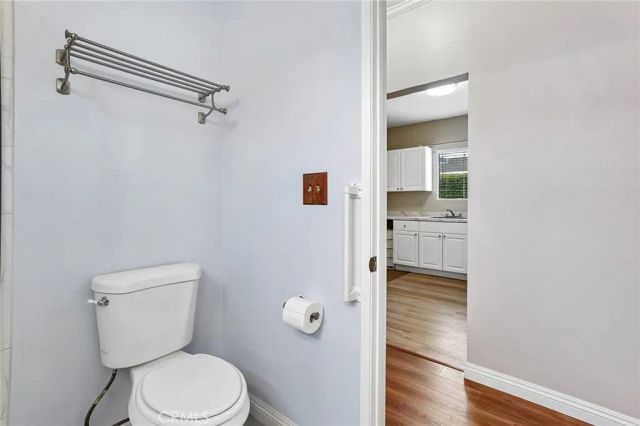 3227 E Del Mar Boulevard, Pasadena, CA 91107