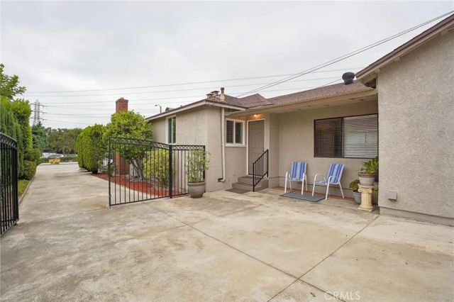 3227 E Del Mar Boulevard, Pasadena, CA 91107