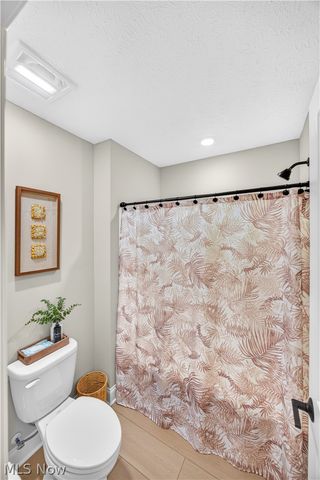 152 Lake Balaton Drive, Orange, OH 44128