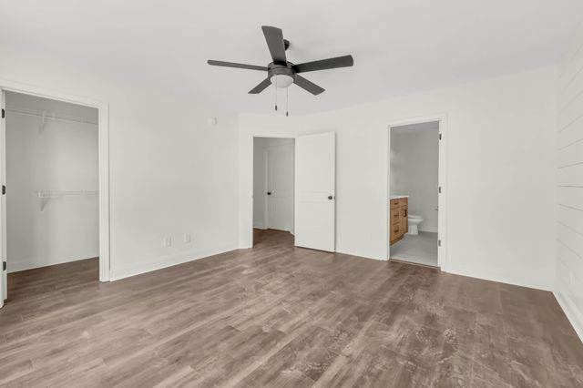 265 Wayne Hall Rd, Clarksville, TN 37040