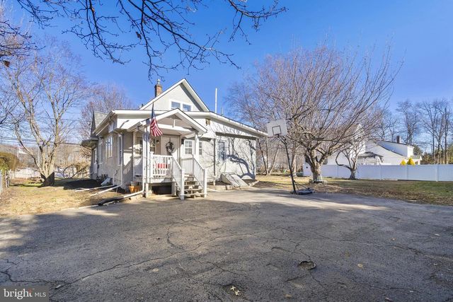 396 MONMOUTH ST, Hightstown, NJ 08520