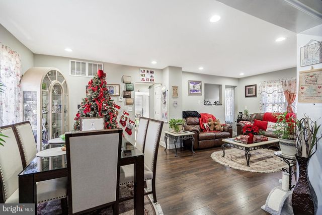 396 MONMOUTH ST, Hightstown, NJ 08520