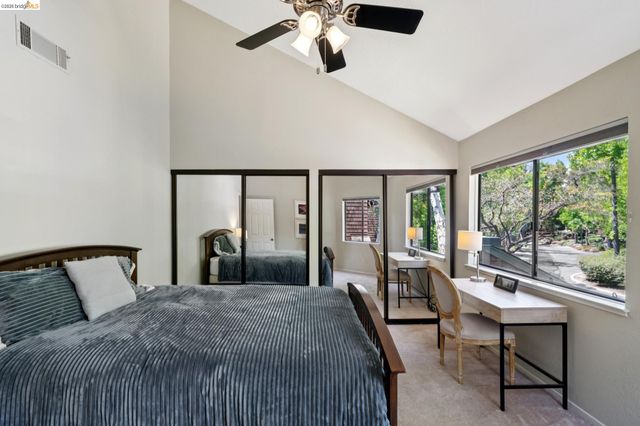 8 Pomfret Walk, Pleasant Hill, CA 94523
