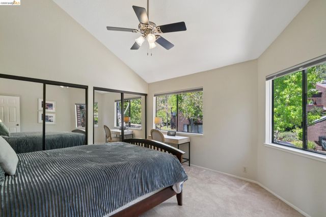 8 Pomfret Walk, Pleasant Hill, CA 94523