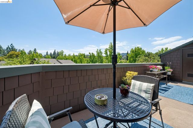 8 Pomfret Walk, Pleasant Hill, CA 94523