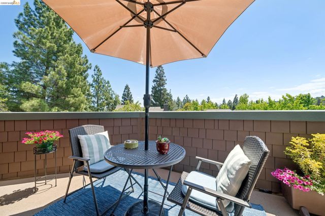 8 Pomfret Walk, Pleasant Hill, CA 94523
