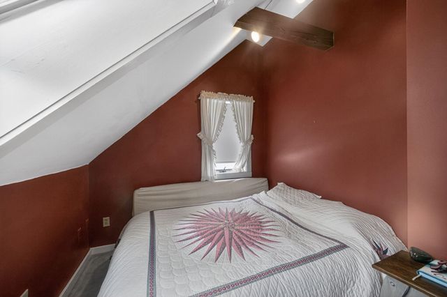 18 Manor View Drive, Raymond, NH 03077