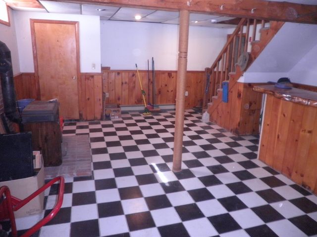 18 Manor View Drive, Raymond, NH 03077