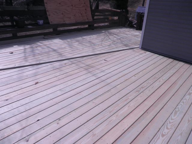 18 Manor View Drive, Raymond, NH 03077