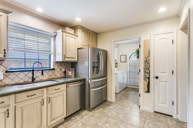 3914 Ambleside Drive, Colleyville, TX 76034