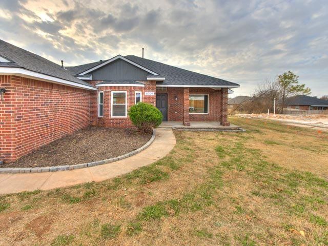 8709 Woodbend Drive, Oklahoma City, OK 73135