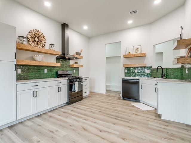 8709 Woodbend Drive, Oklahoma City, OK 73135