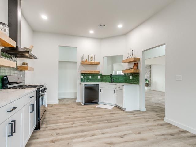 8709 Woodbend Drive, Oklahoma City, OK 73135