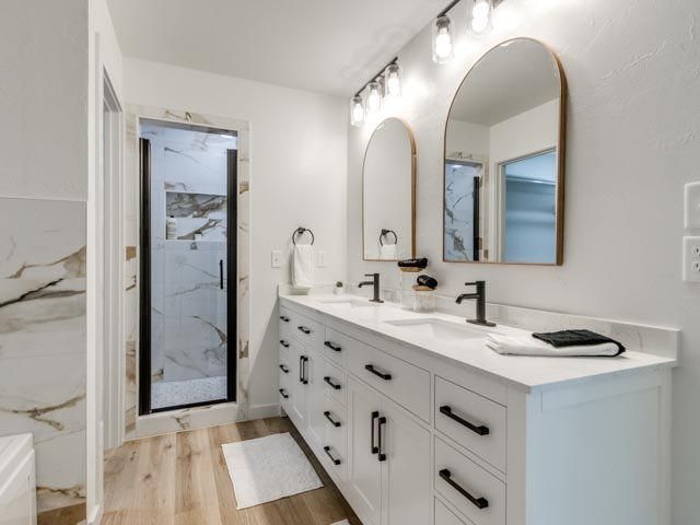 8709 Woodbend Drive, Oklahoma City, OK 73135