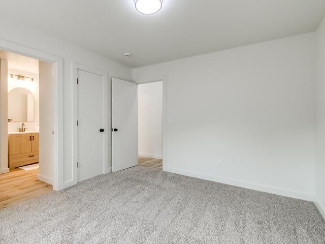 8709 Woodbend Drive, Oklahoma City, OK 73135