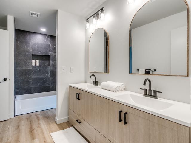 8709 Woodbend Drive, Oklahoma City, OK 73135