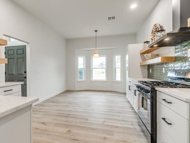 8709 Woodbend Drive, Oklahoma City, OK 73135