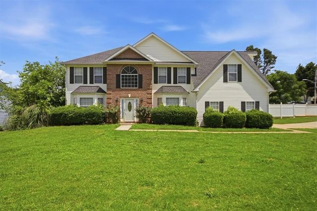 1651 Duren Fields Way, Lithonia, GA 30058