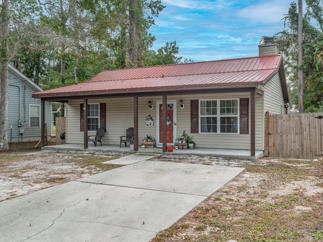 109 Spokan Trail, Crawfordville, FL 32327