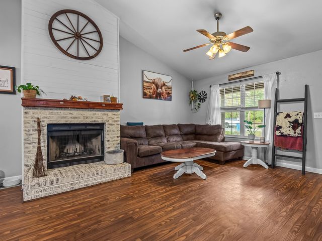 109 Spokan Trail, Crawfordville, FL 32327