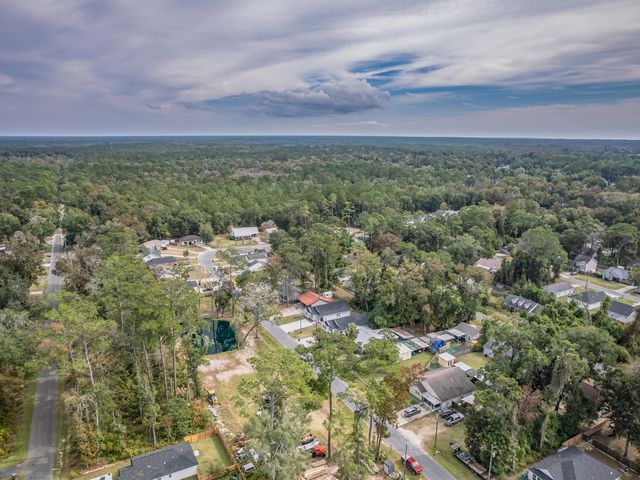 109 Spokan Trail, Crawfordville, FL 32327